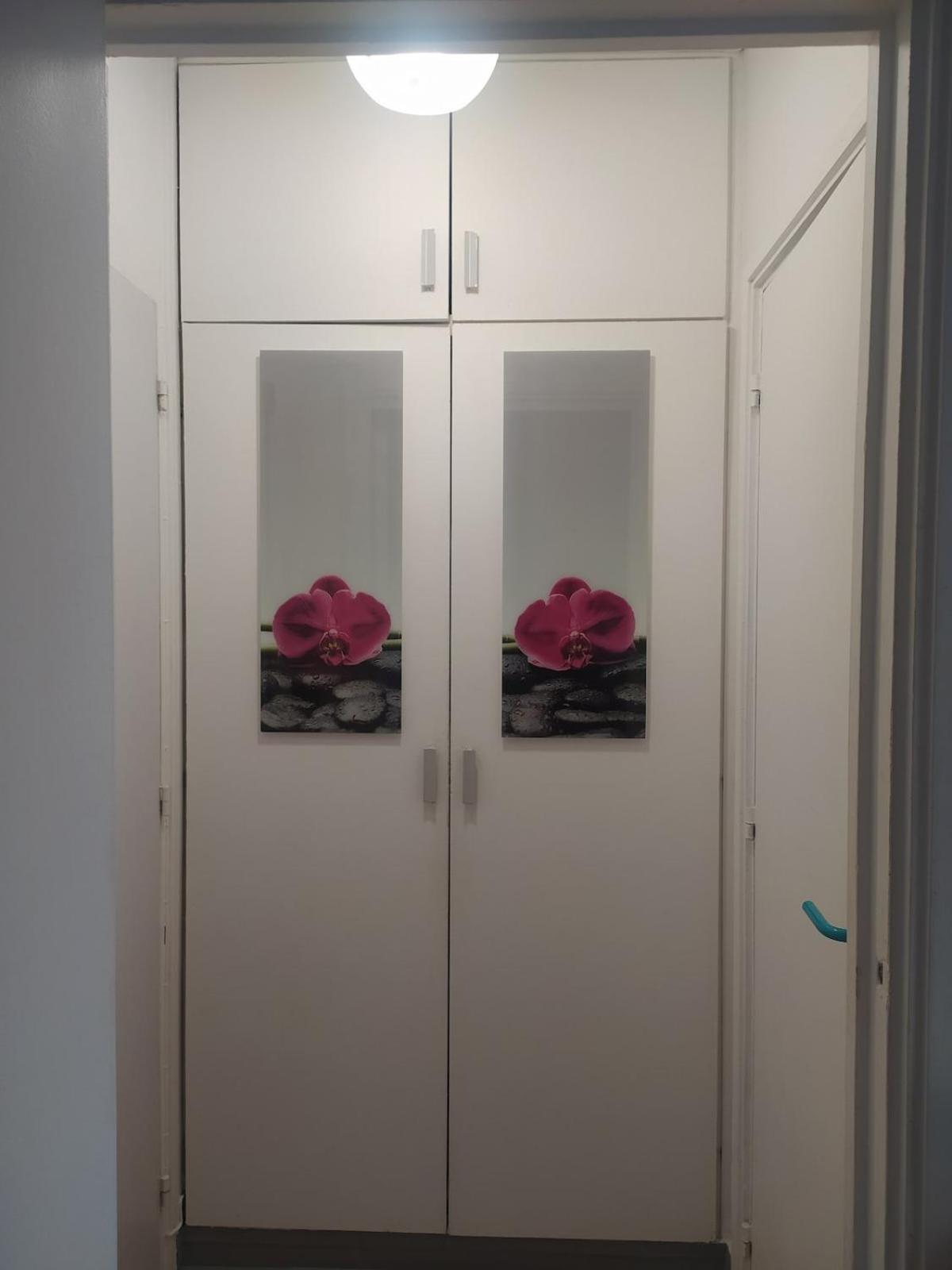 Pres Des Champs Elysees Apartment